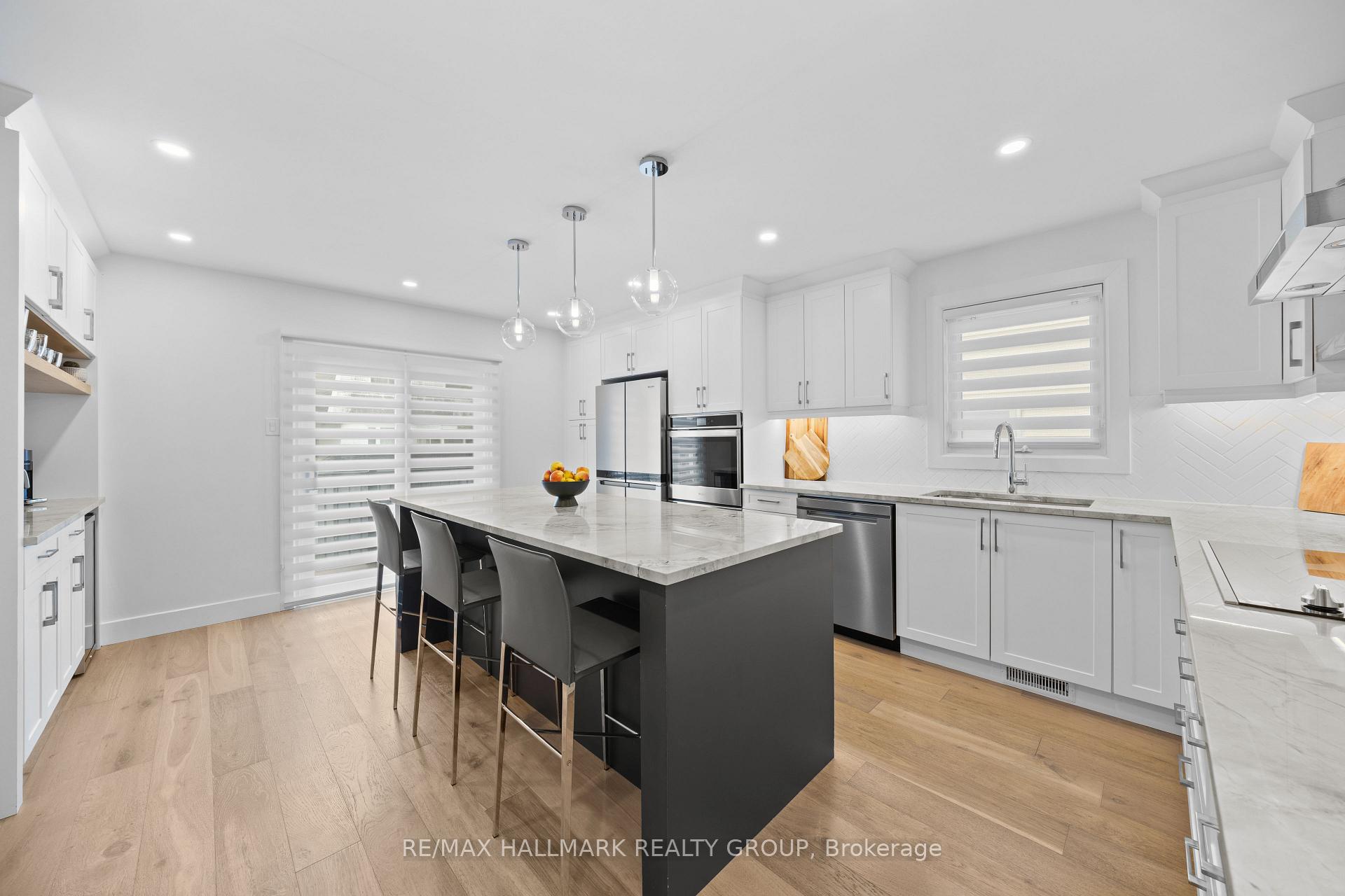 Photo 10 of 24 Florizel Avenue, Ottawa, Westcliffe Estates — HOMEH