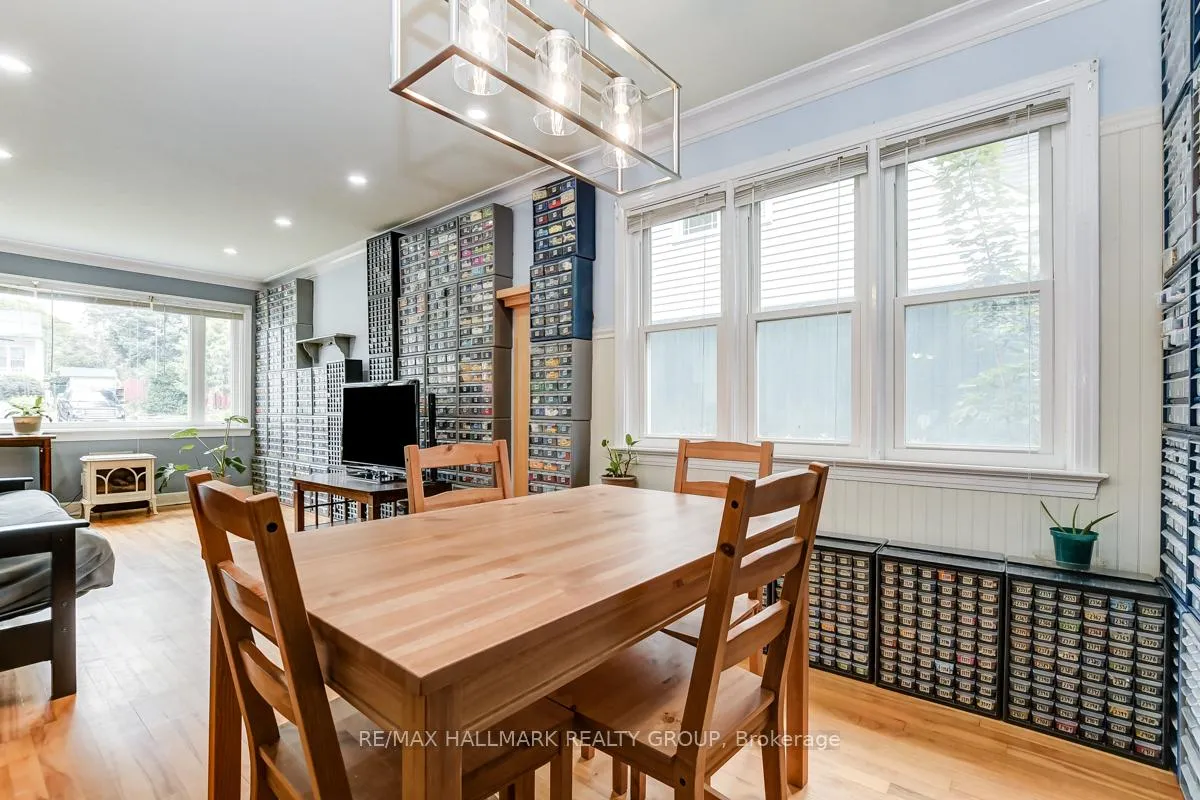 Photo 11 of 316 Ducharme Boulevard, Ottawa, Vanier — HOMEH
