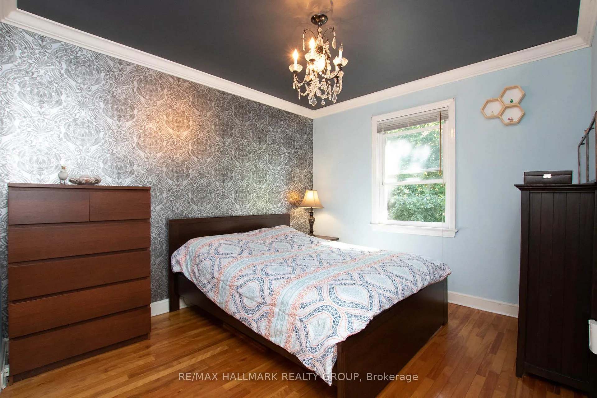 Photo 14 of 316 Ducharme Boulevard, Ottawa, Vanier — HOMEH