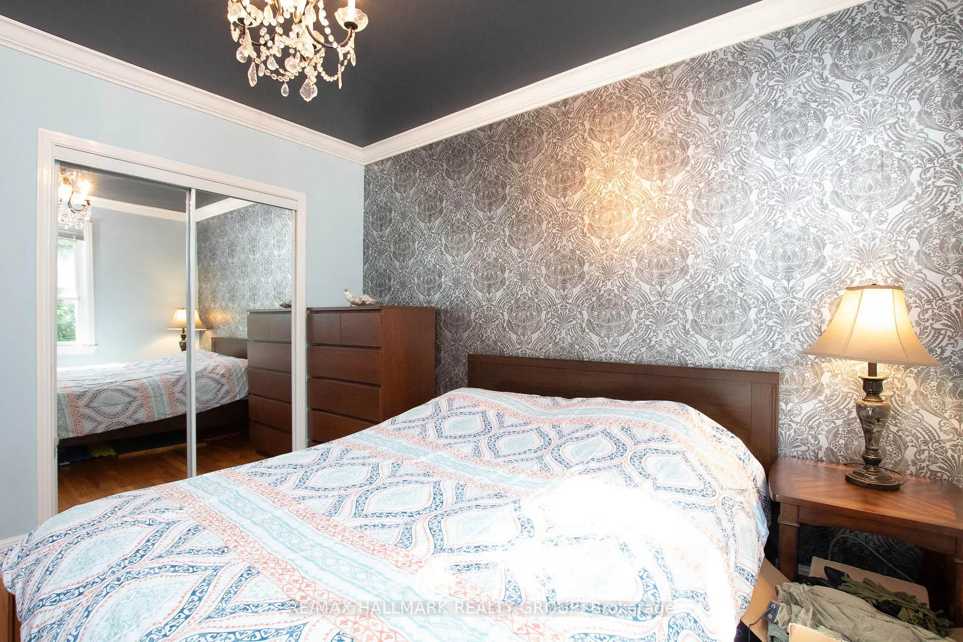 Photo 15 of 316 Ducharme Boulevard, Ottawa, Vanier — HOMEH
