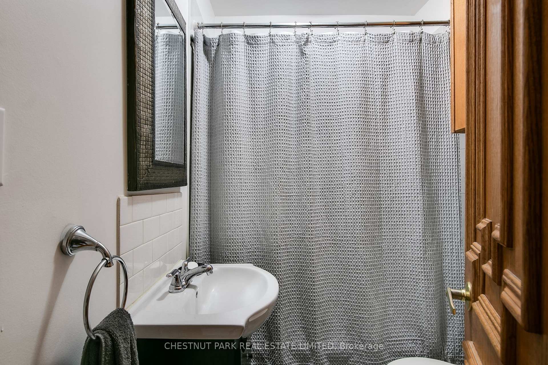 Photo 15 of Unit Main, 414 Roxton Road, Toronto, Palmerston-Little Italy — HOMEH