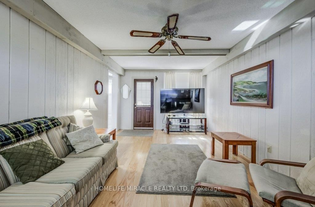 Photo 66 of 117 Loyalist Drive, Hamilton, Corman — HOMEH
