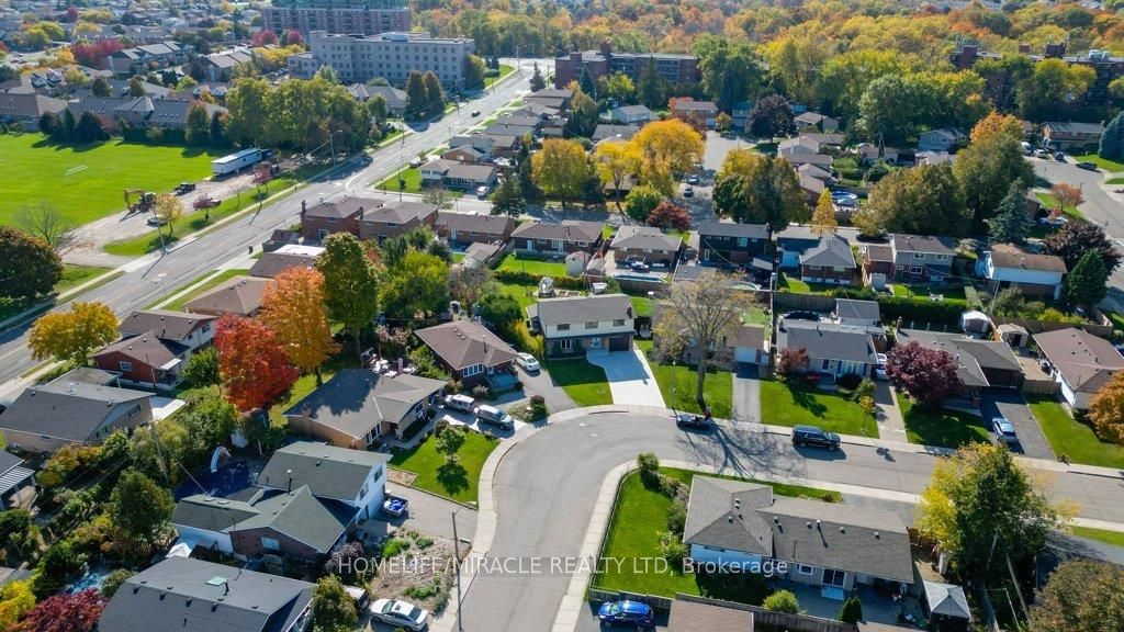 Photo 42 of 117 Loyalist Drive, Hamilton, Corman — HOMEH