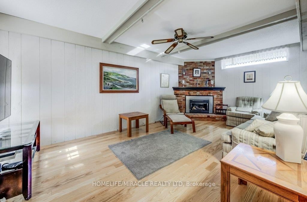 Photo 68 of 117 Loyalist Drive, Hamilton, Corman — HOMEH