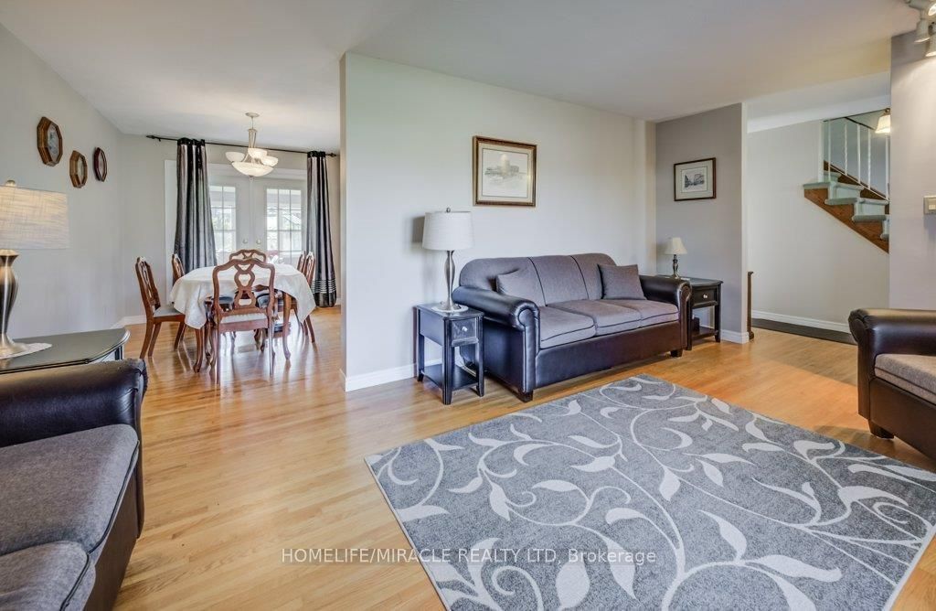 Photo 77 of 117 Loyalist Drive, Hamilton, Corman — HOMEH