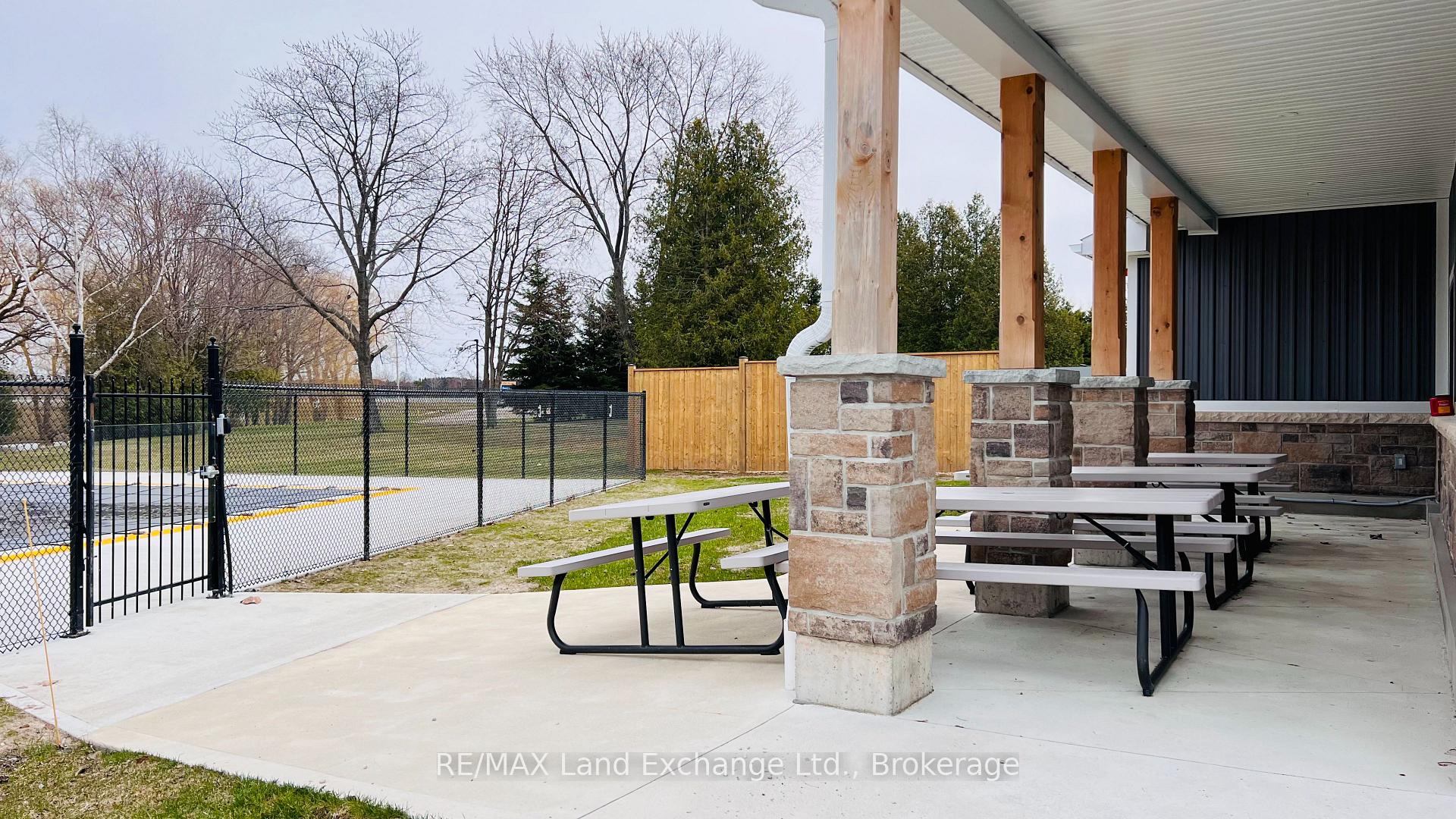 Photo 24 of 16 Sutton Drive, Ashfield-Colborne-Wawanosh, Ashfield — HOMEH