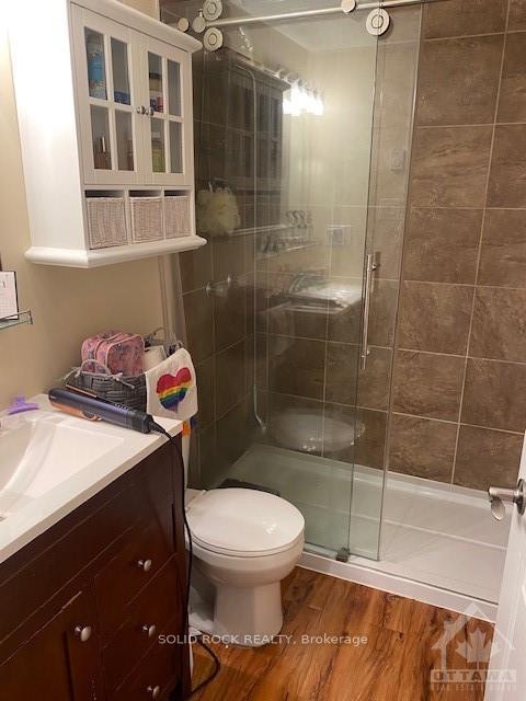 Photo 15 of 7 Westpark Drive, Ottawa, Blackburn Hamlet — HOMEH