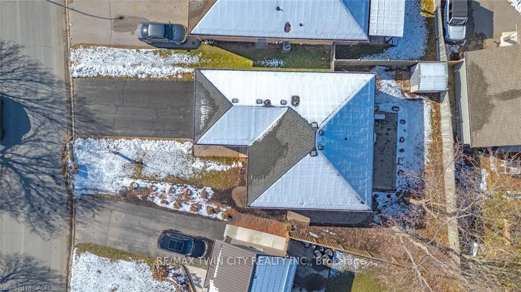 Photo 5 of 49 Alexander Drive, Aylmer — HOMEH
