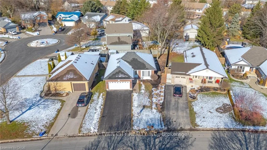 Photo 6 of 49 Alexander Drive, Aylmer — HOMEH