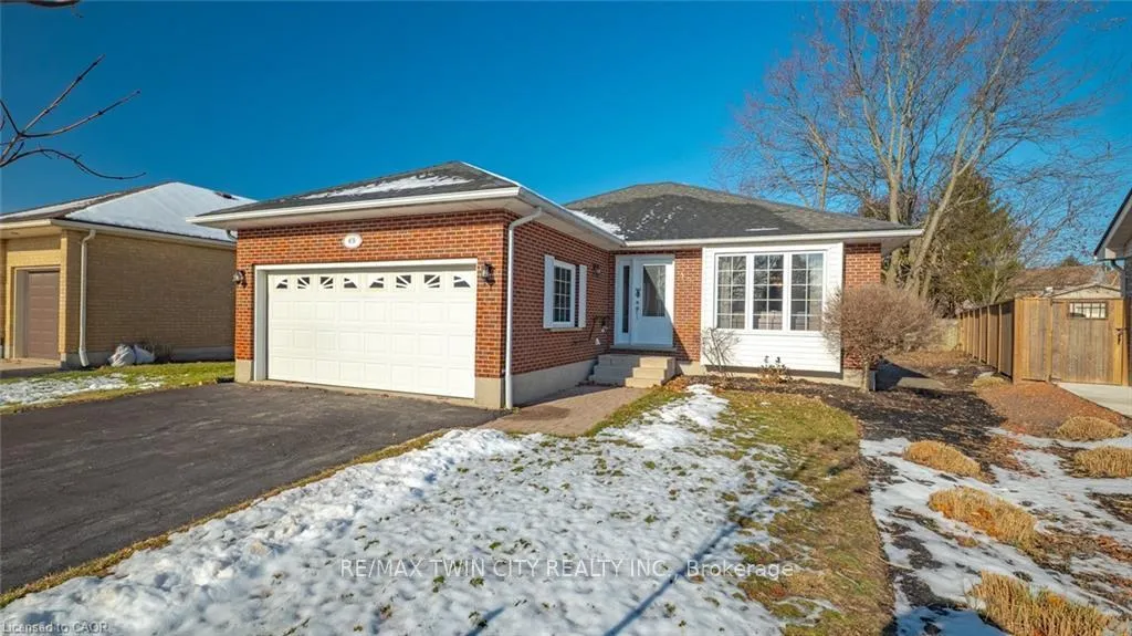 Photo 8 of 49 Alexander Drive, Aylmer — HOMEH