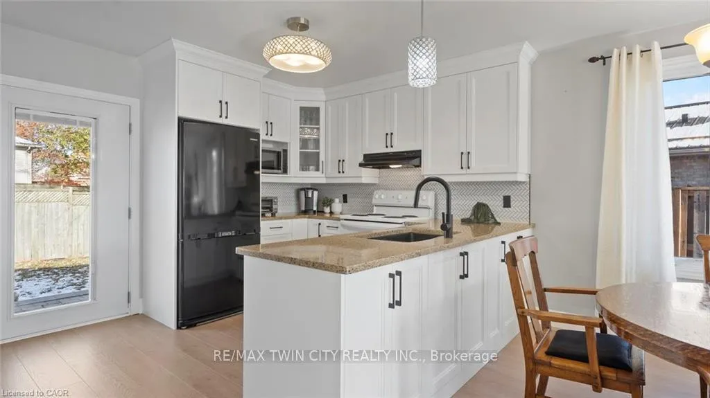 Photo 17 of 49 Alexander Drive, Aylmer — HOMEH