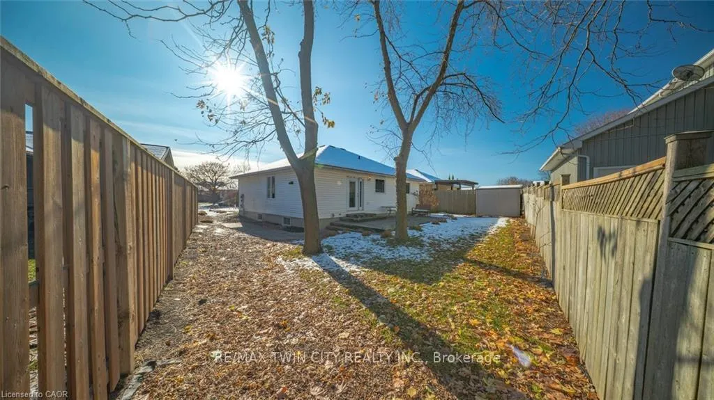 Photo 41 of 49 Alexander Drive, Aylmer — HOMEH