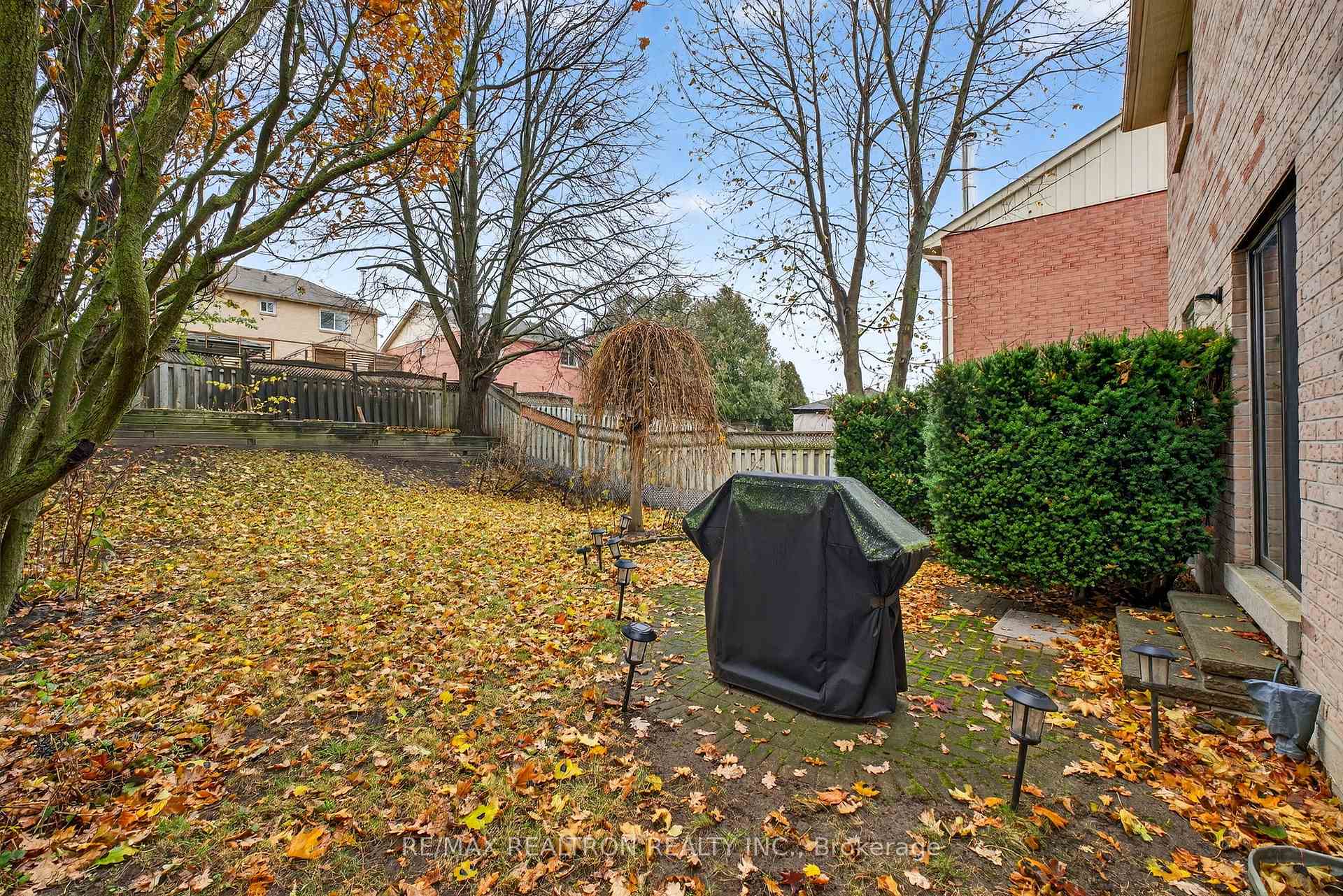 Photo 31 of 29 Locker Drive, Ajax, Central — HOMEH