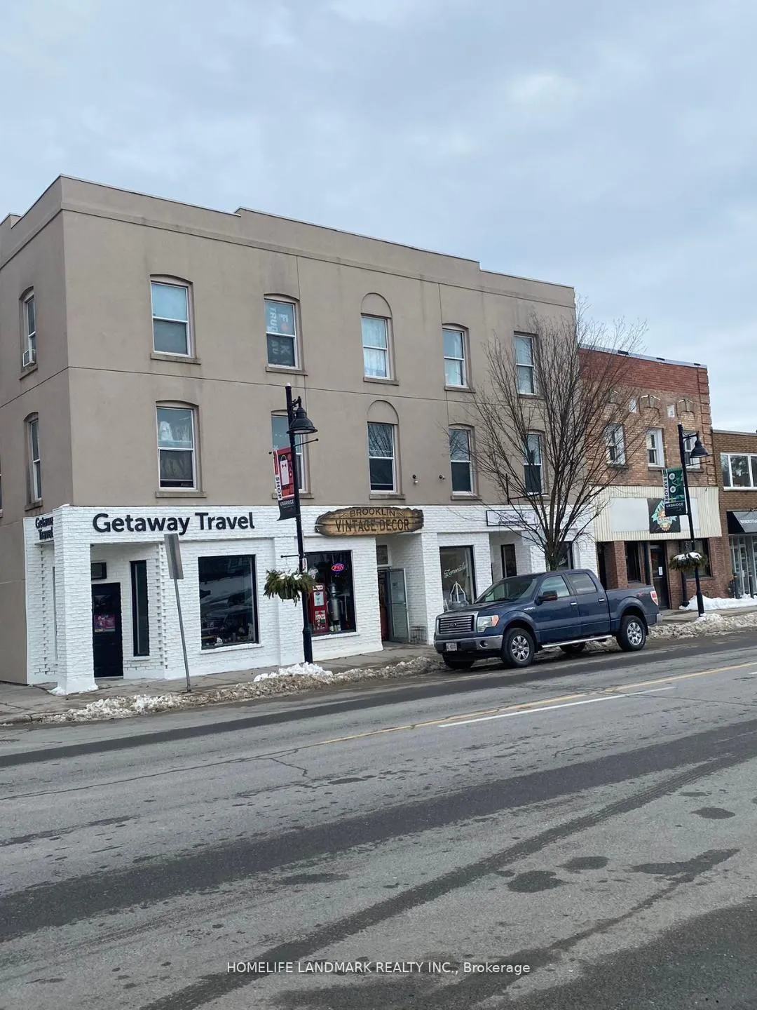 Photo 2 of Unit 4, 2 Bascom Street S, Uxbridge — HOMEH