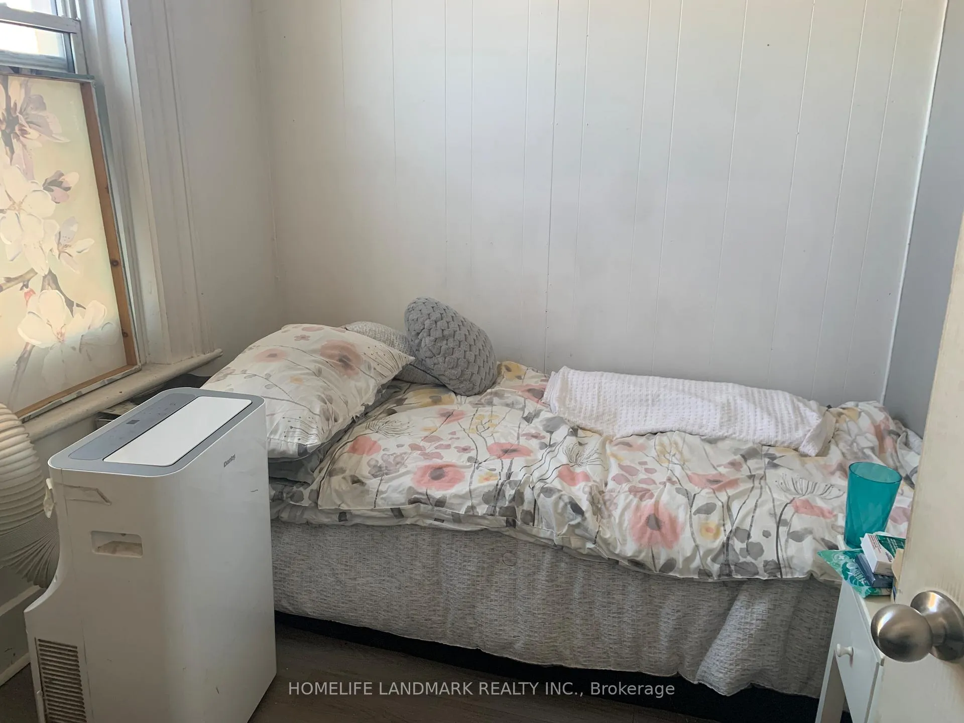 Photo 4 of Unit 4, 2 Bascom Street S, Uxbridge — HOMEH