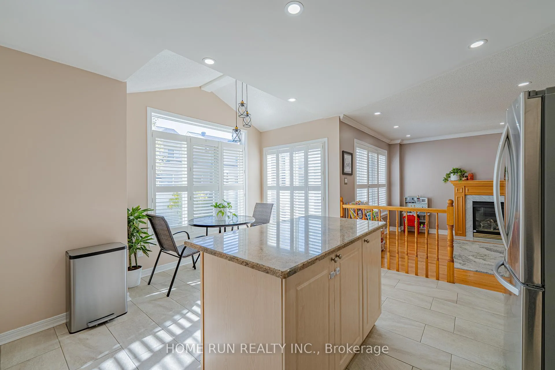 Photo 24 of 17 Rodeo Drive, Ottawa, Barrhaven - Longfields — HOMEH