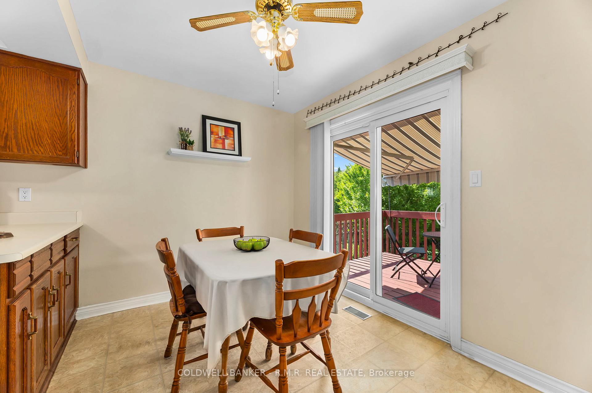 Photo 16 of 39 Ewen Drive, Uxbridge — HOMEH