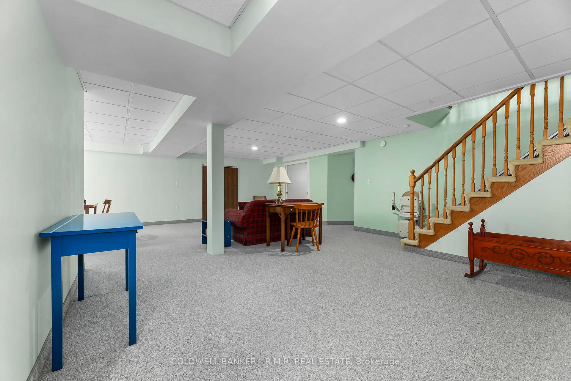 Photo 23 of 39 Ewen Drive, Uxbridge — HOMEH