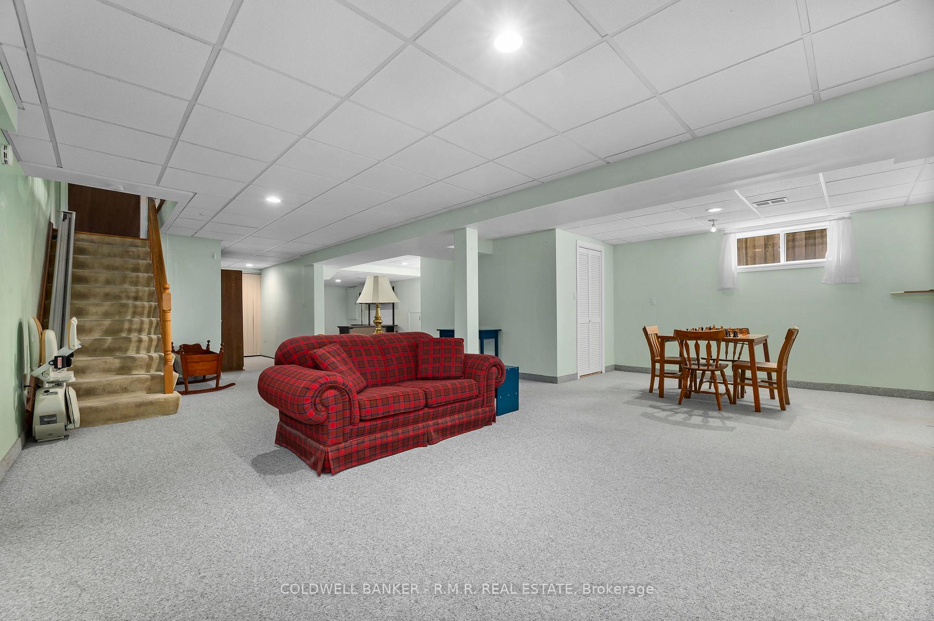 Photo 25 of 39 Ewen Drive, Uxbridge — HOMEH