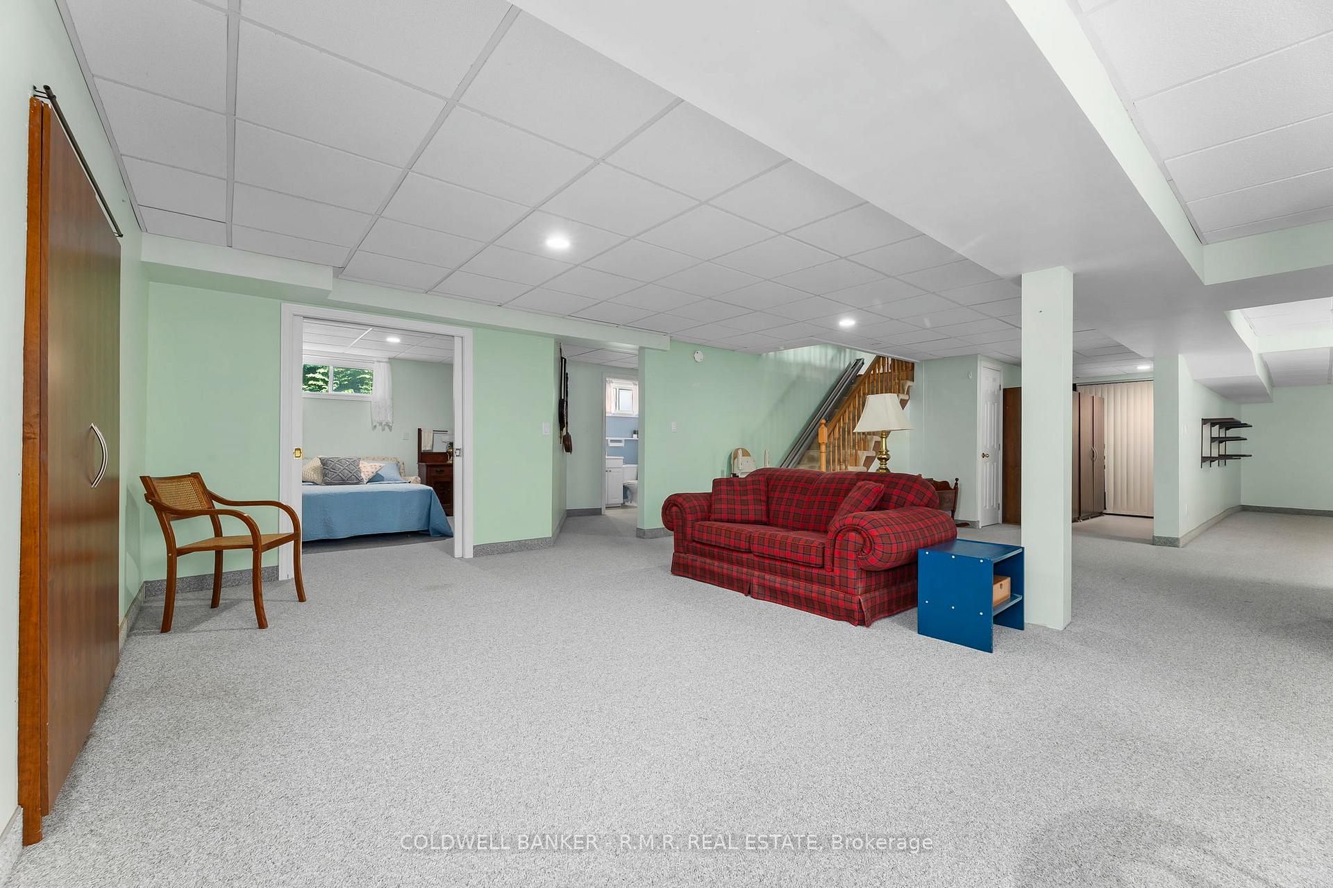 Photo 26 of 39 Ewen Drive, Uxbridge — HOMEH