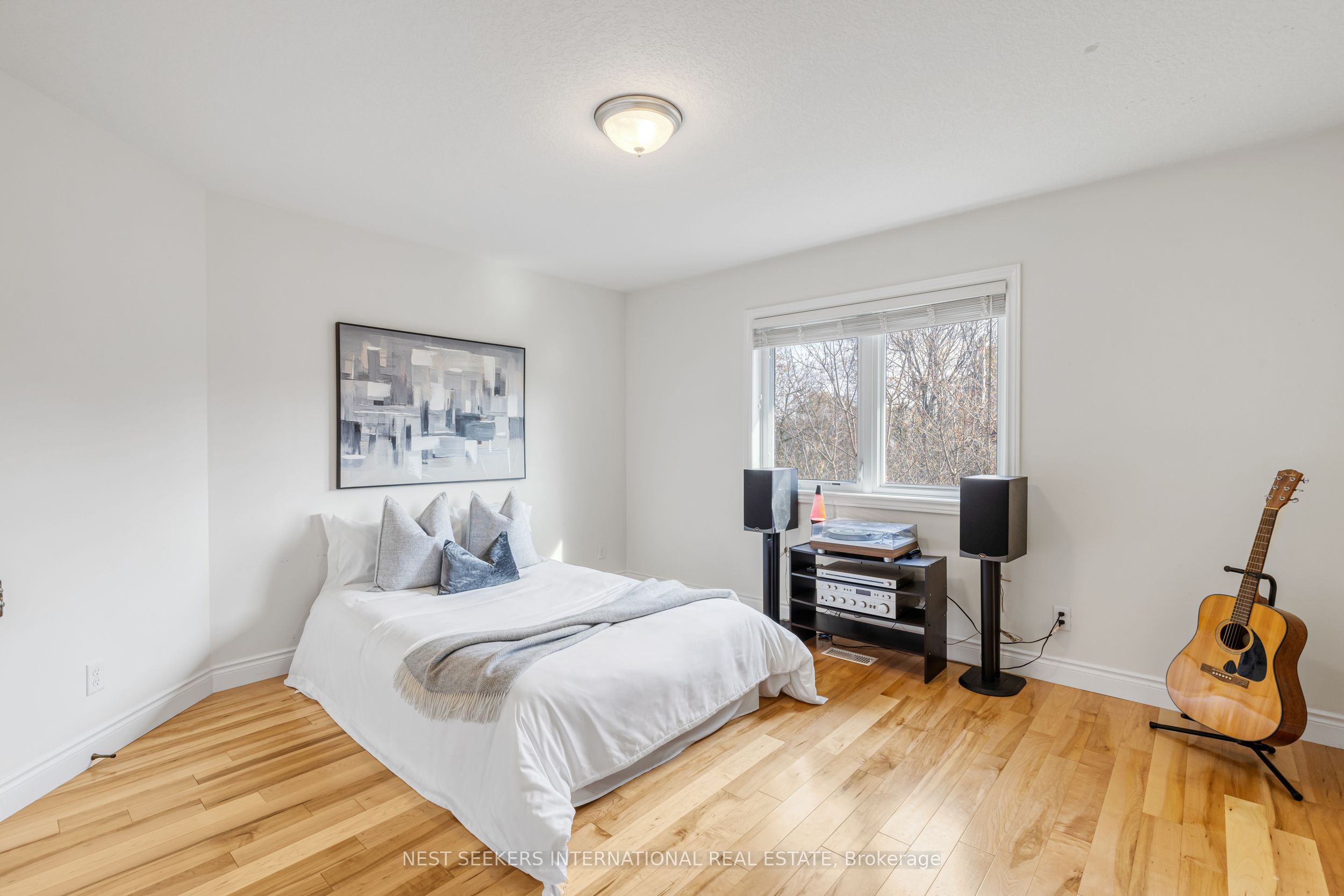 Photo 66 of 967 Doon Village Road, Kitchener — HOMEH