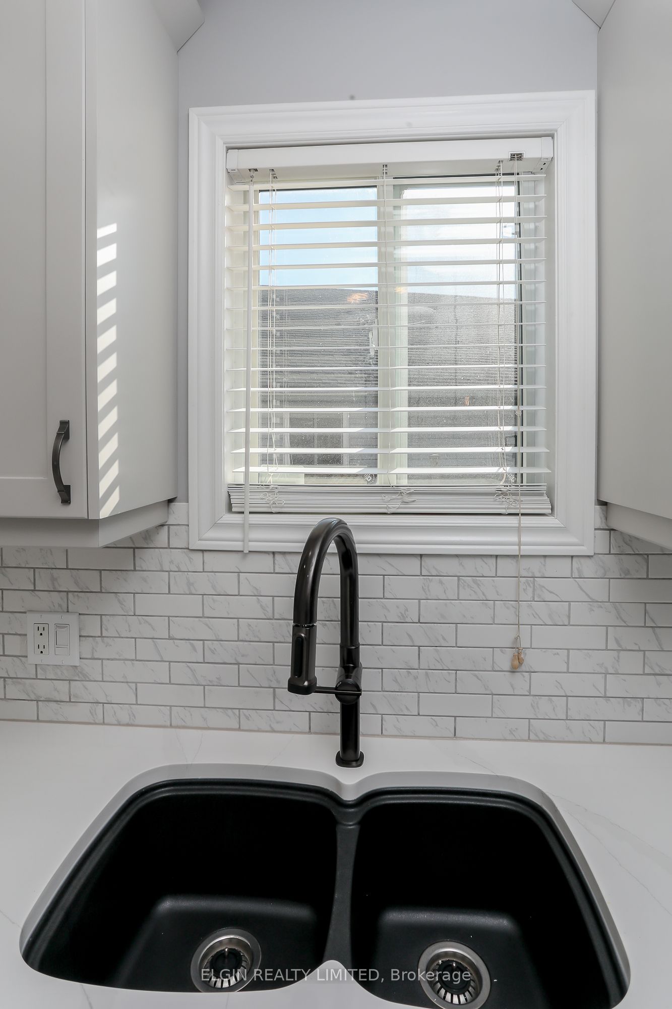Photo 53 of 22 Cook Crescent, St. Thomas — HOMEH