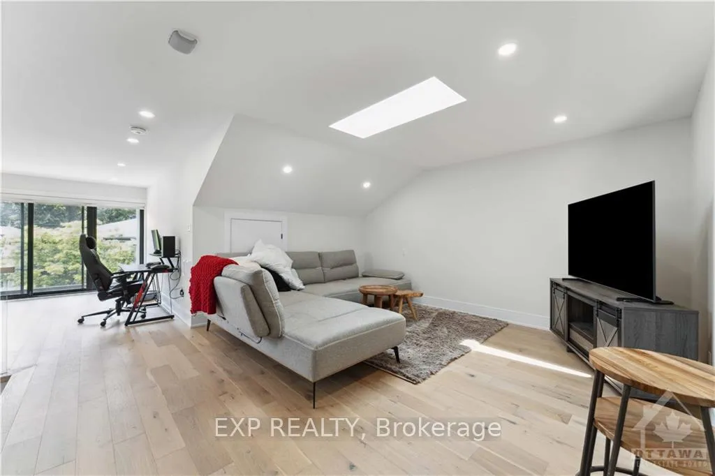 Photo 25 of Unit A, 187 Carleton Avenue, Ottawa, Ottawa West/Tunneys Pasture — HOMEH