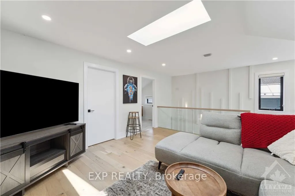 Photo 27 of Unit A, 187 Carleton Avenue, Ottawa, Ottawa West/Tunneys Pasture — HOMEH