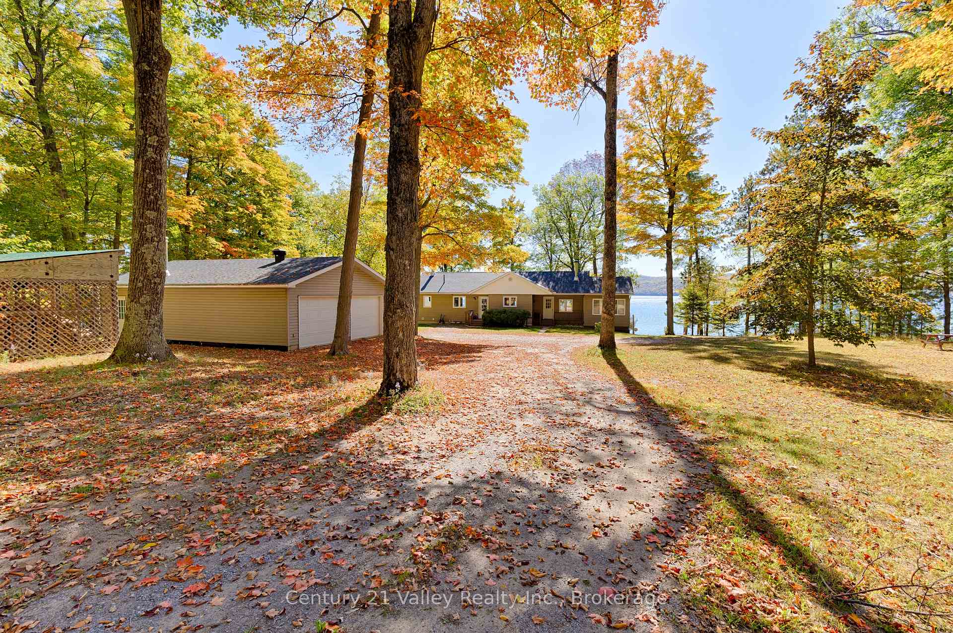Photo 9 of 165 Settlers Way, Bonnechere Valley, Eganville/Bonnechere Twp — HOMEH