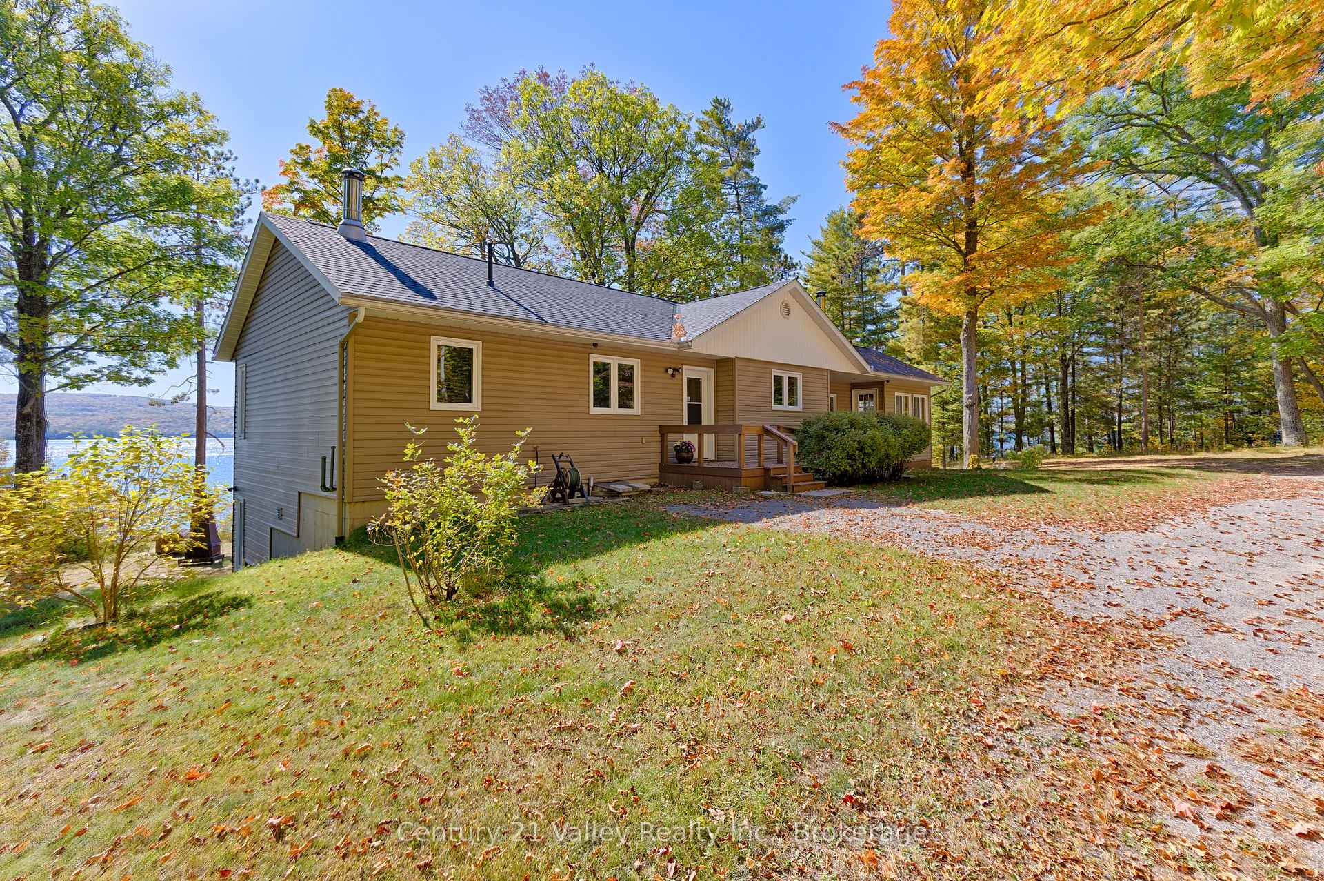 Photo 11 of 165 Settlers Way, Bonnechere Valley, Eganville/Bonnechere Twp — HOMEH