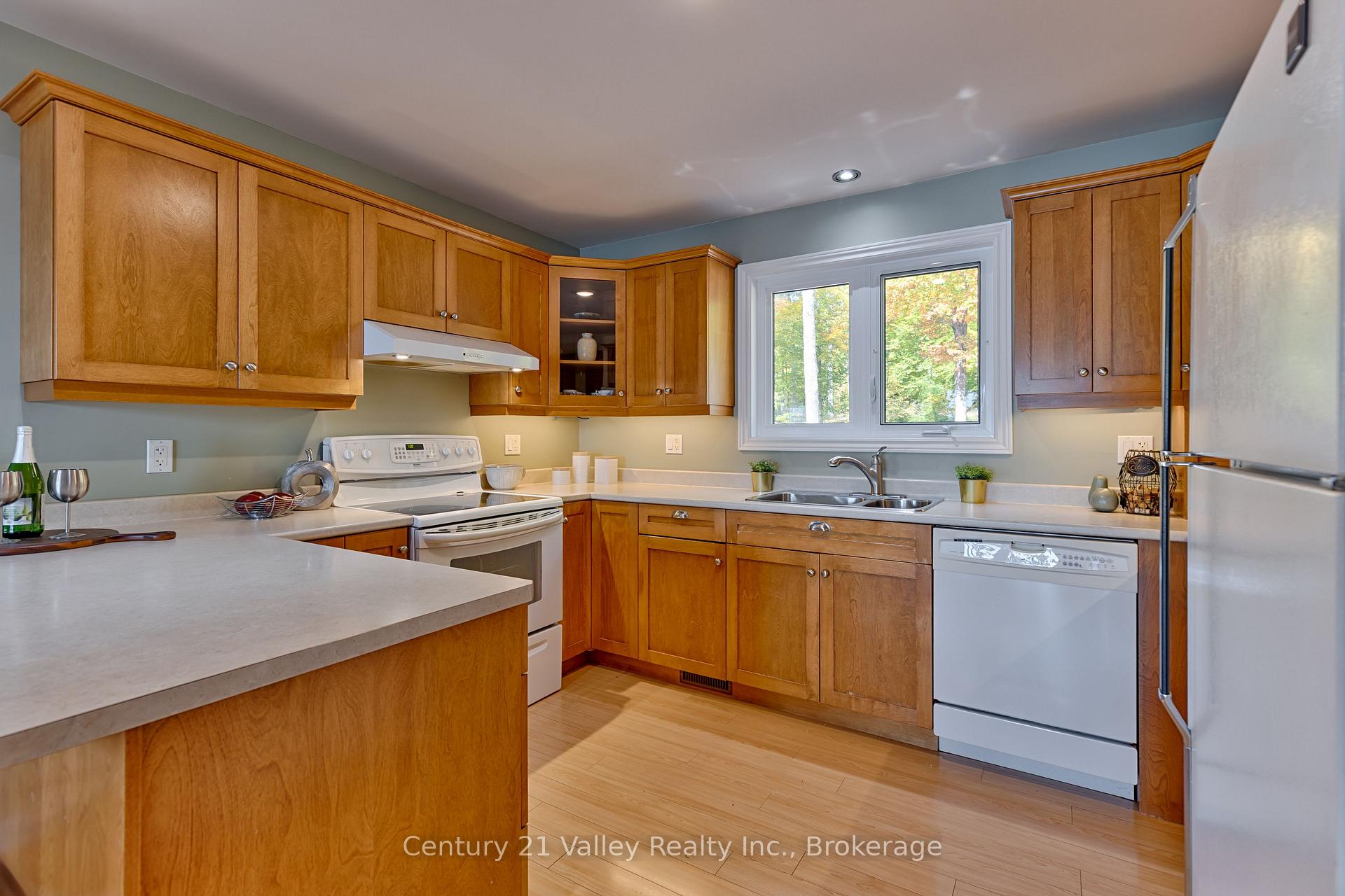 Photo 37 of 165 Settlers Way, Bonnechere Valley, Eganville/Bonnechere Twp — HOMEH