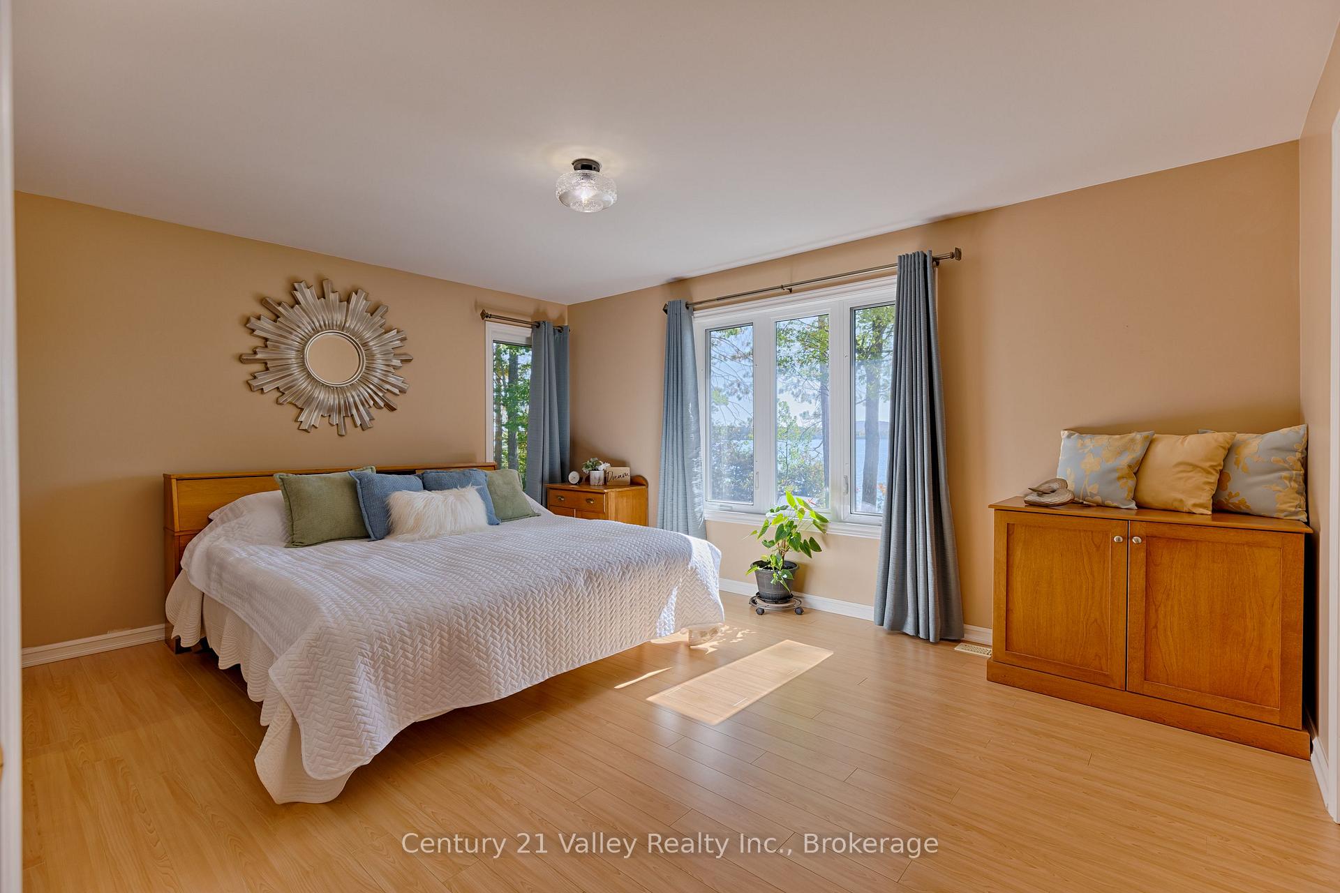 Photo 35 of 165 Settlers Way, Bonnechere Valley, Eganville/Bonnechere Twp — HOMEH