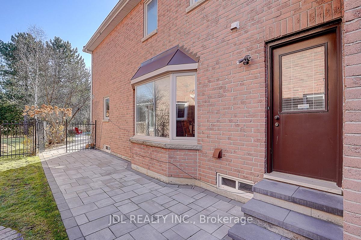 Photo 5 of 85 Marsh Harbour Court, Aurora, Aurora Highlands — HOMEH