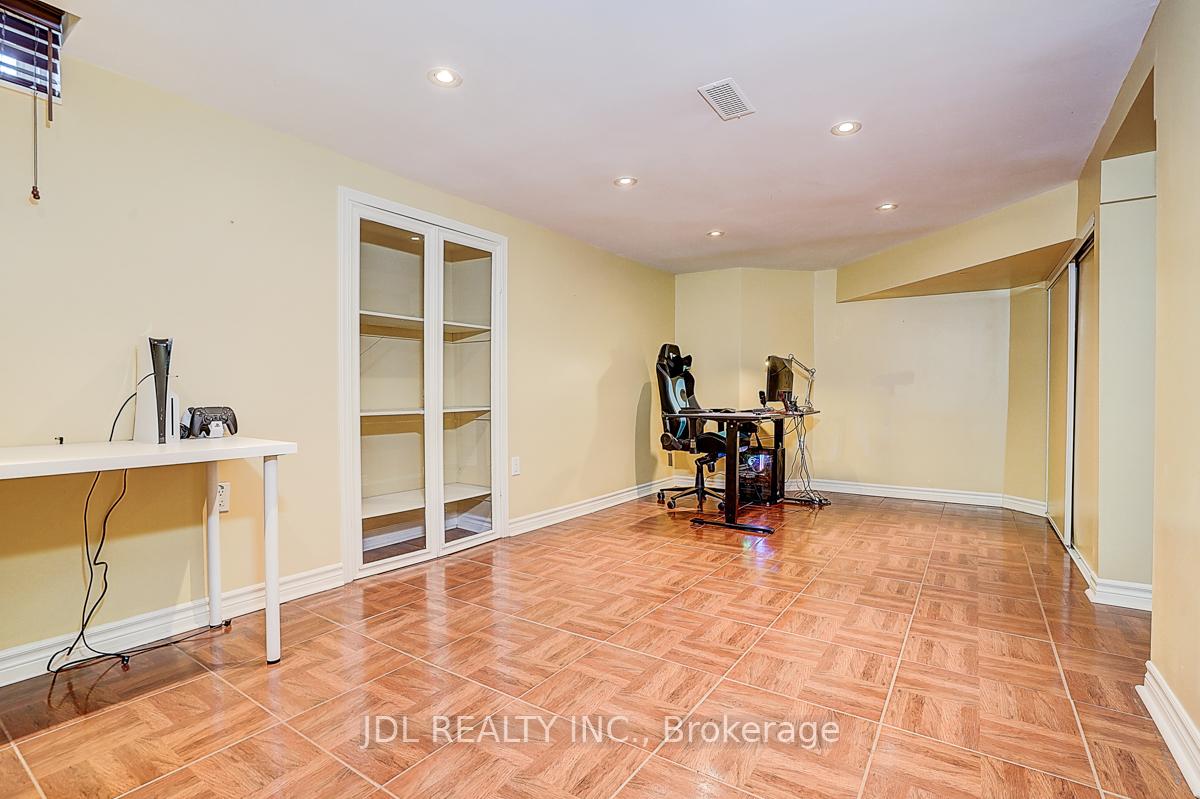 Photo 49 of 85 Marsh Harbour Court, Aurora, Aurora Highlands — HOMEH
