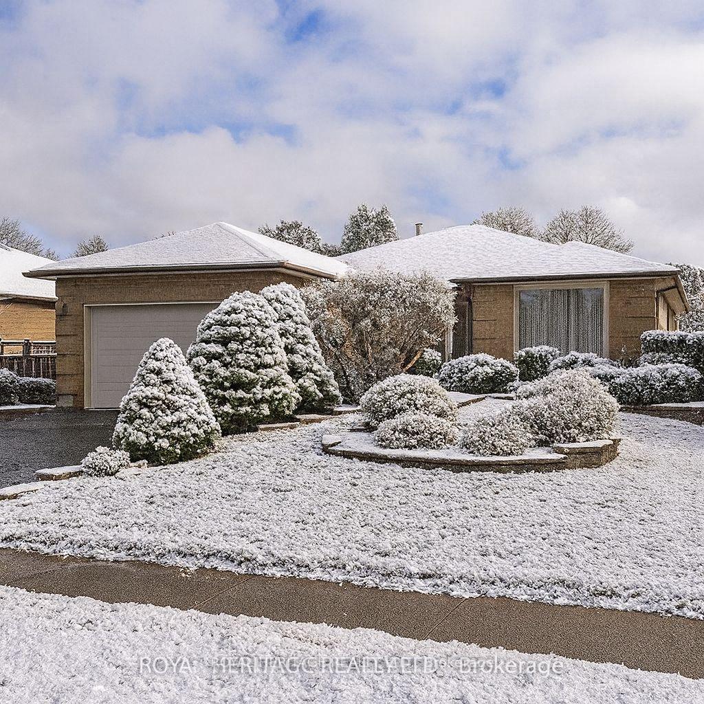 Photo 1 of 81 Ewen Drive, Uxbridge — HOMEH