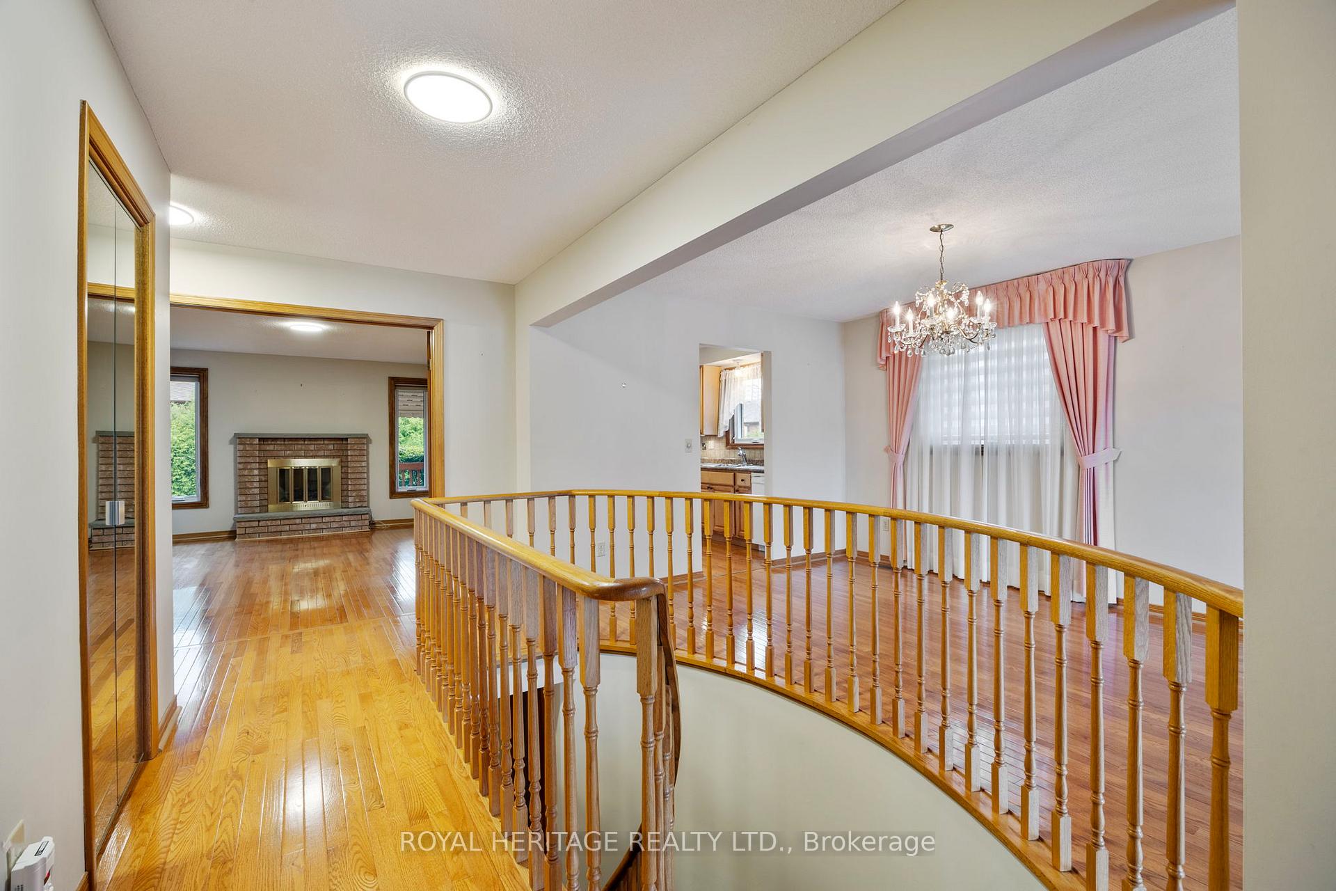 Photo 6 of 81 Ewen Drive, Uxbridge — HOMEH