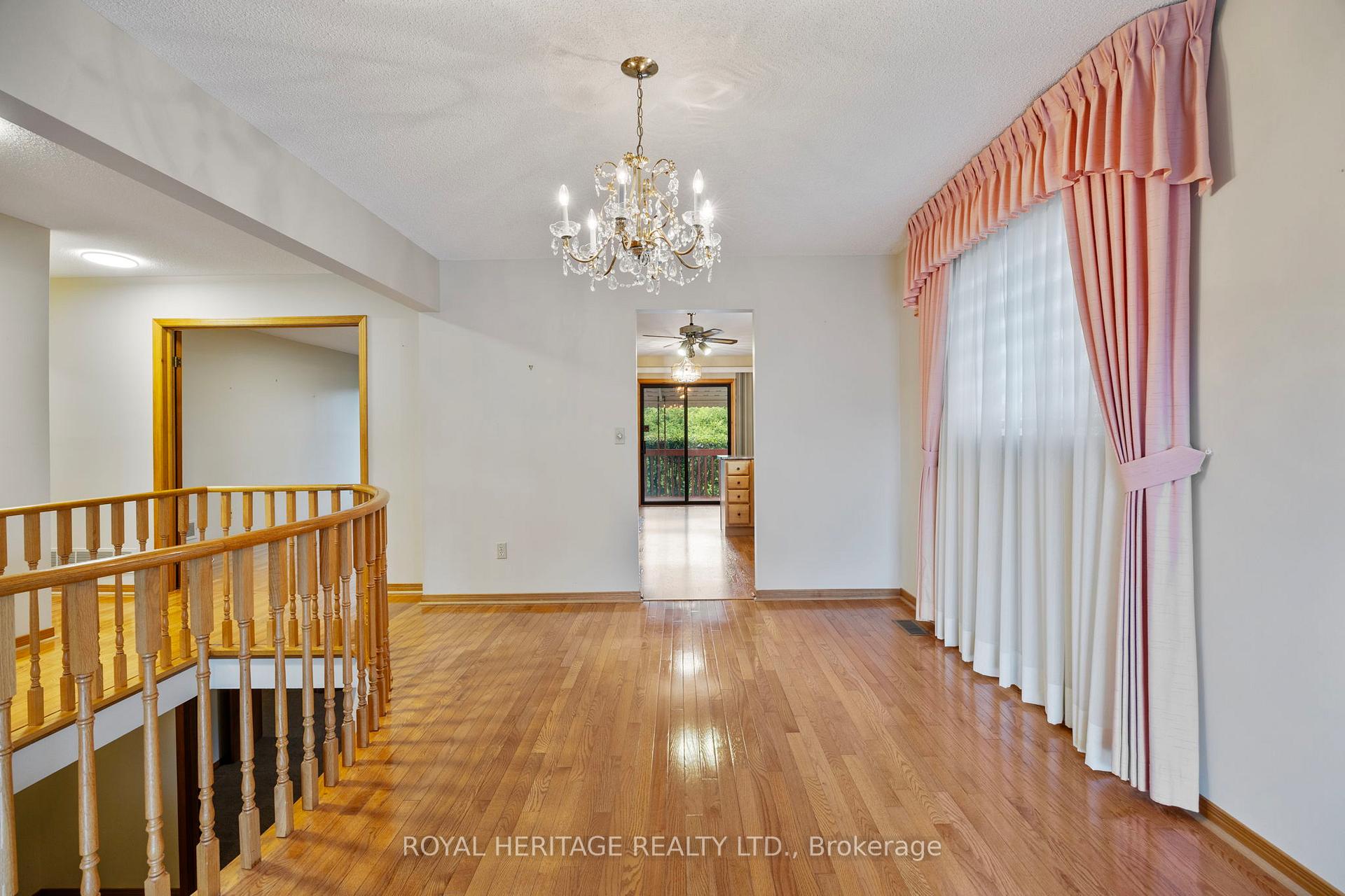 Photo 14 of 81 Ewen Drive, Uxbridge — HOMEH