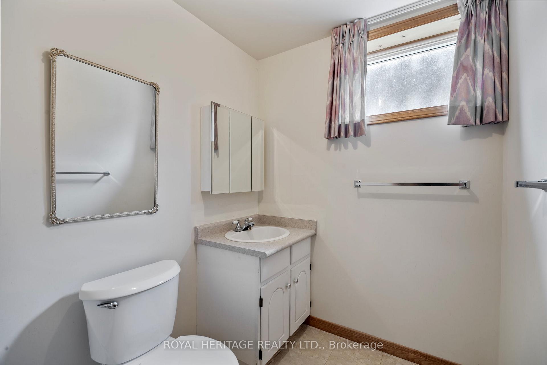 Photo 41 of 81 Ewen Drive, Uxbridge — HOMEH