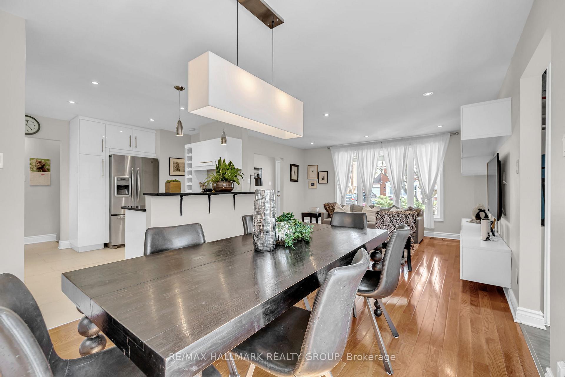 Photo 16 of 800 De Salaberry Street, Ottawa, Beacon Hill North — HOMEH