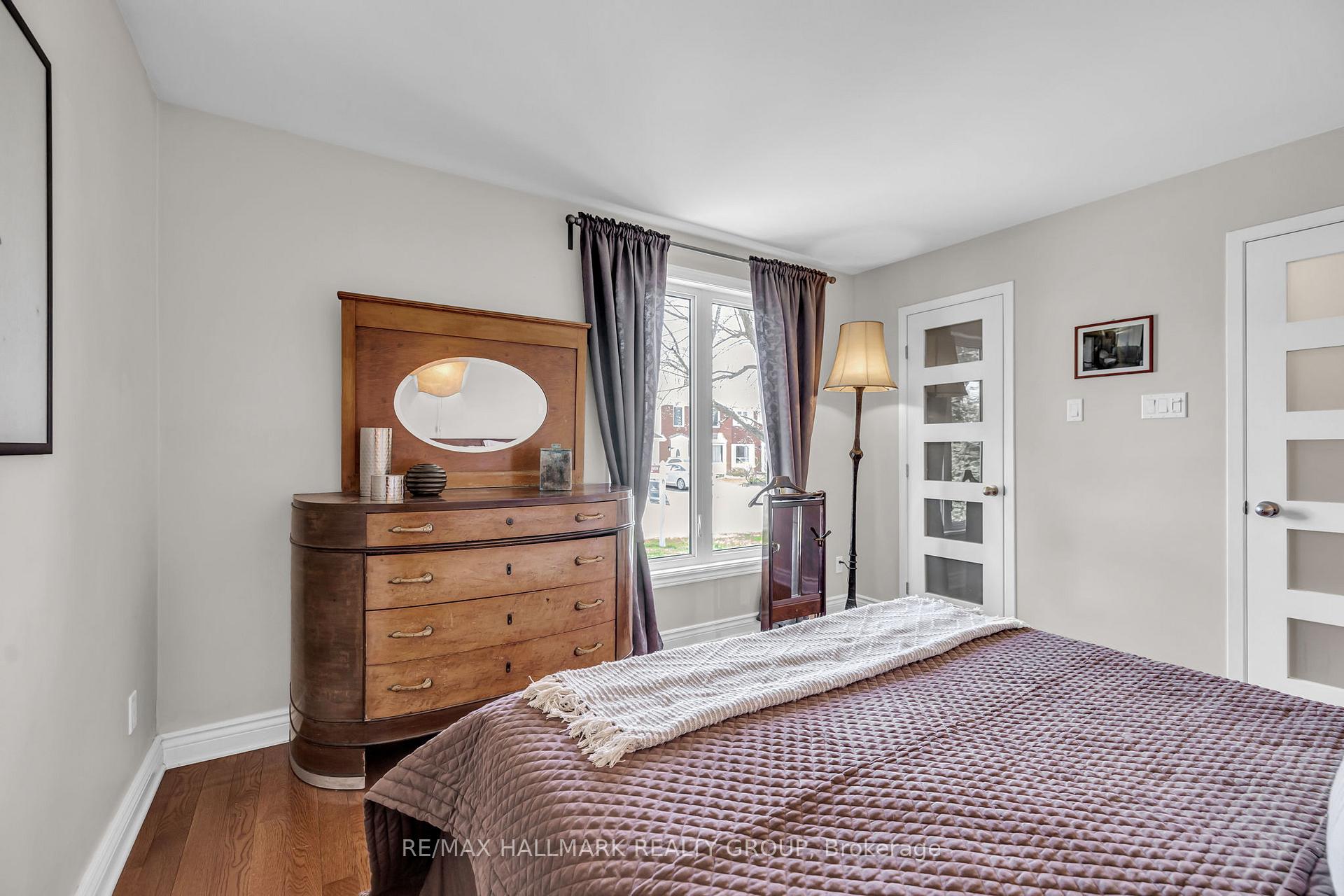 Photo 27 of 800 De Salaberry Street, Ottawa, Beacon Hill North — HOMEH