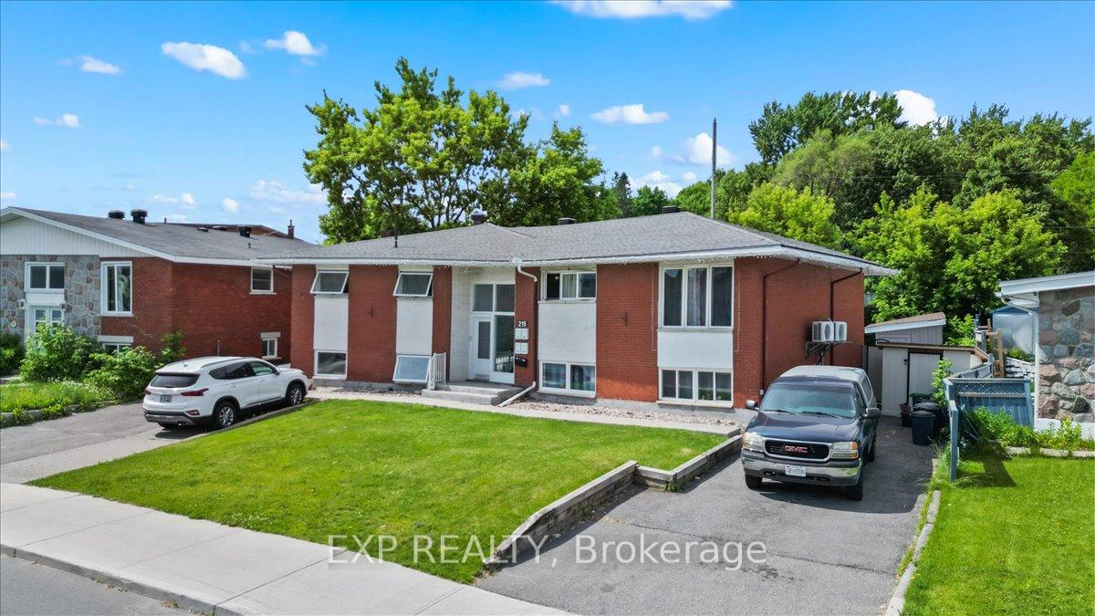 Photo 2 of 215 Lavergne Street, Ottawa, Vanier — HOMEH