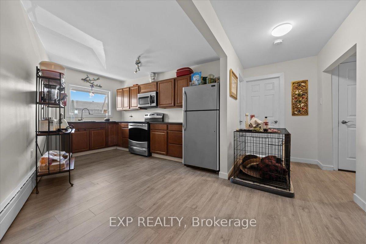 Photo 4 of 215 Lavergne Street, Ottawa, Vanier — HOMEH