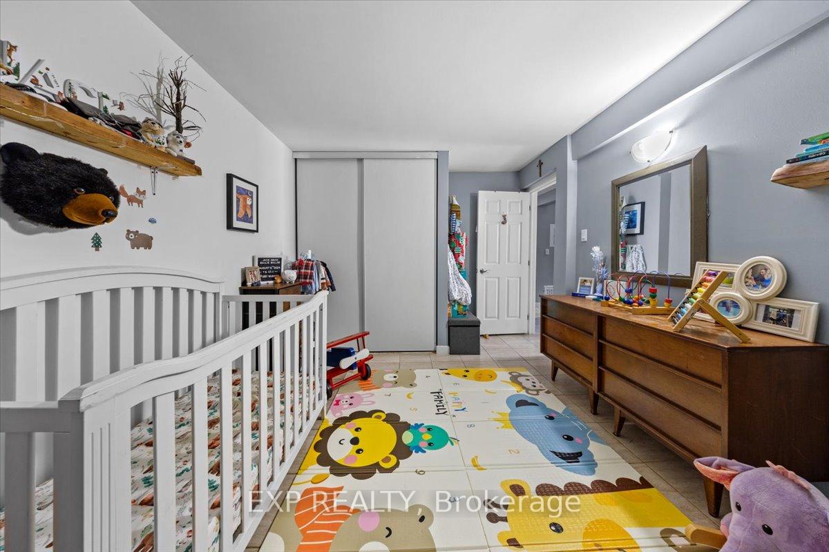 Photo 15 of 215 Lavergne Street, Ottawa, Vanier — HOMEH