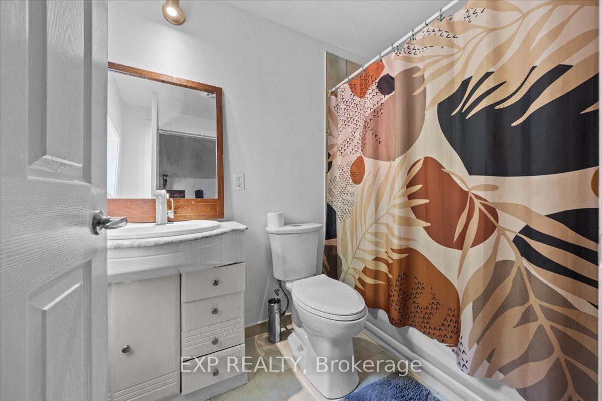 Photo 29 of 215 Lavergne Street, Ottawa, Vanier — HOMEH