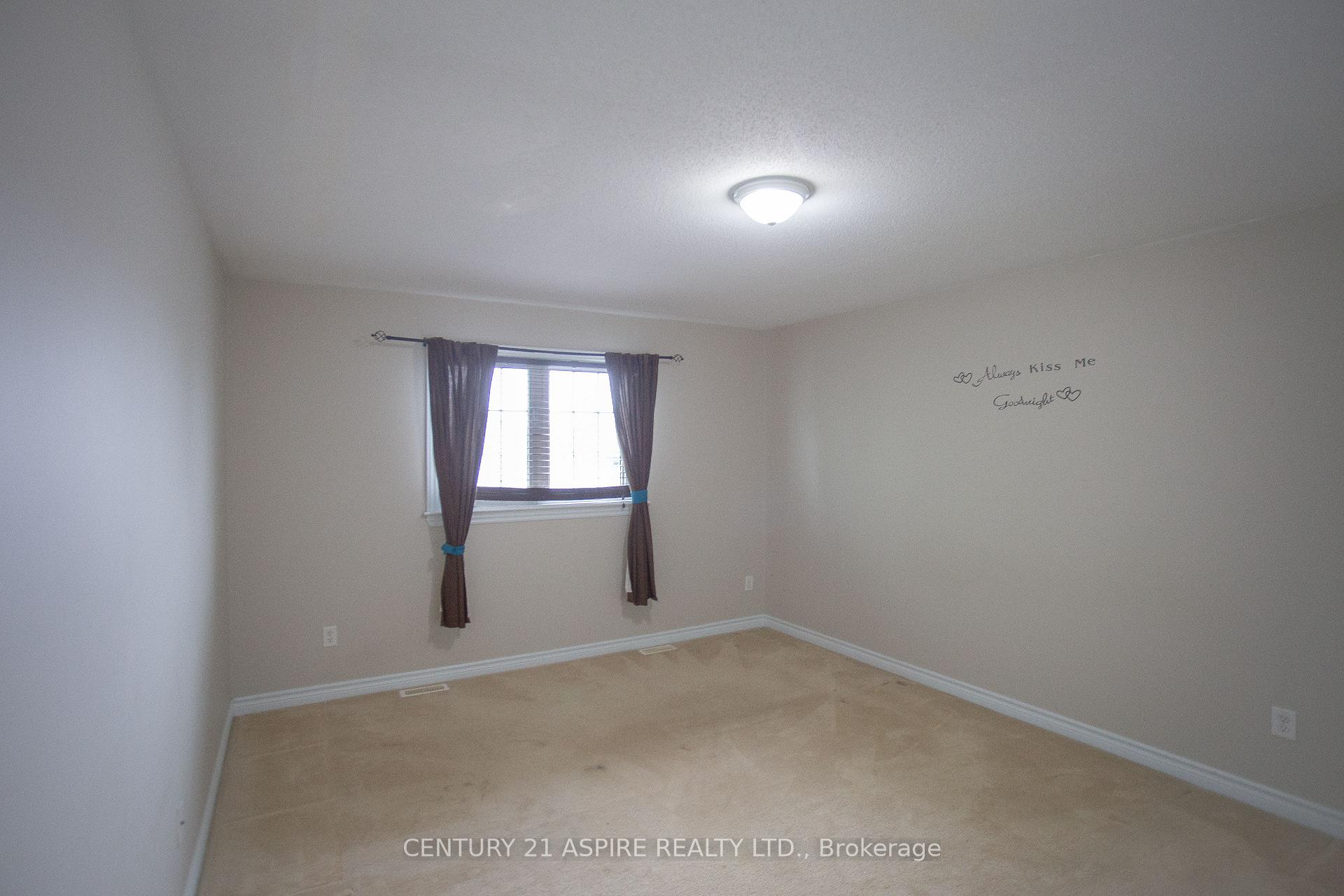 Photo 21 of 9 Verona Drive, Arnprior — HOMEH