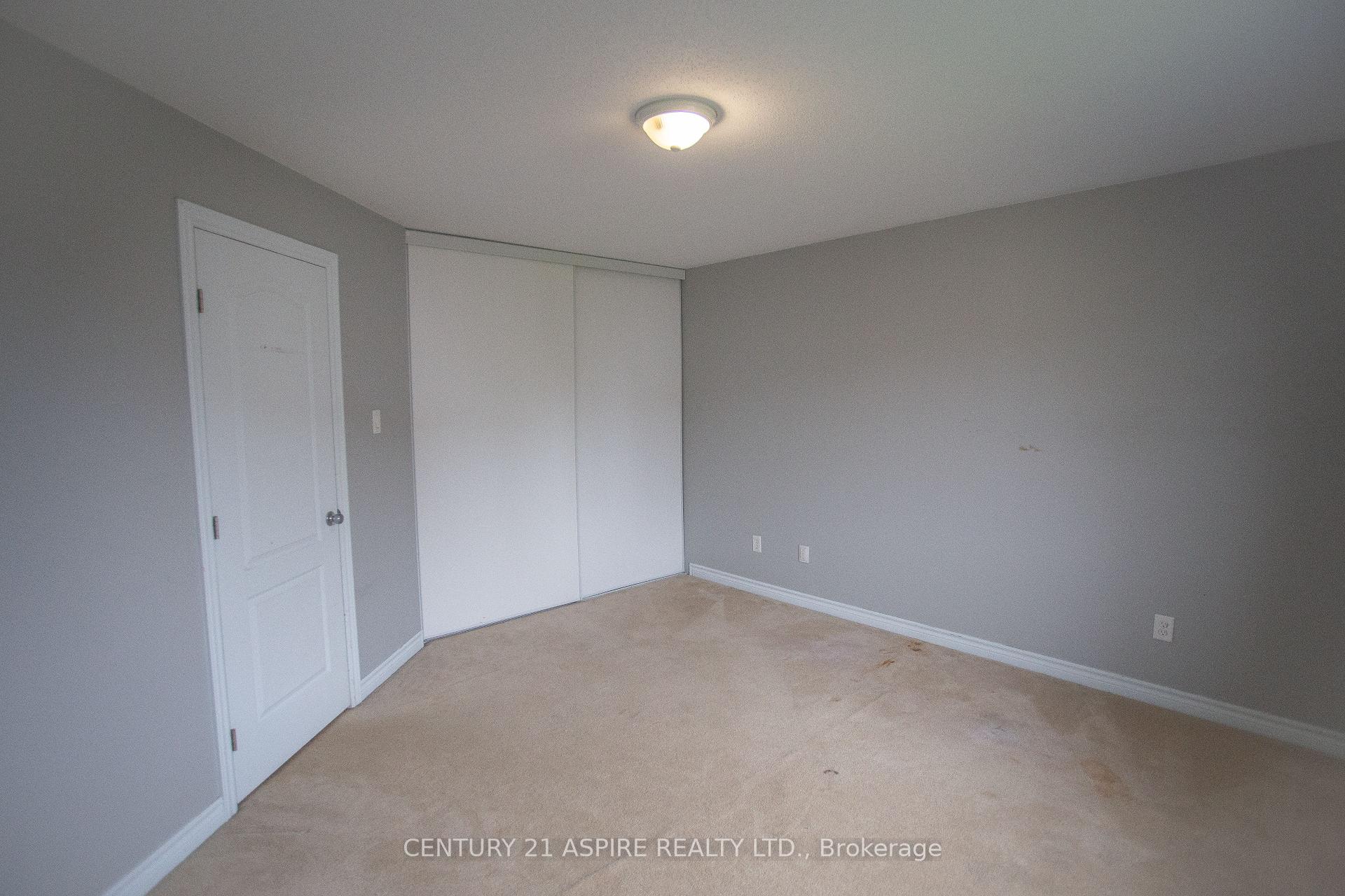 Photo 14 of 9 Verona Drive, Arnprior — HOMEH