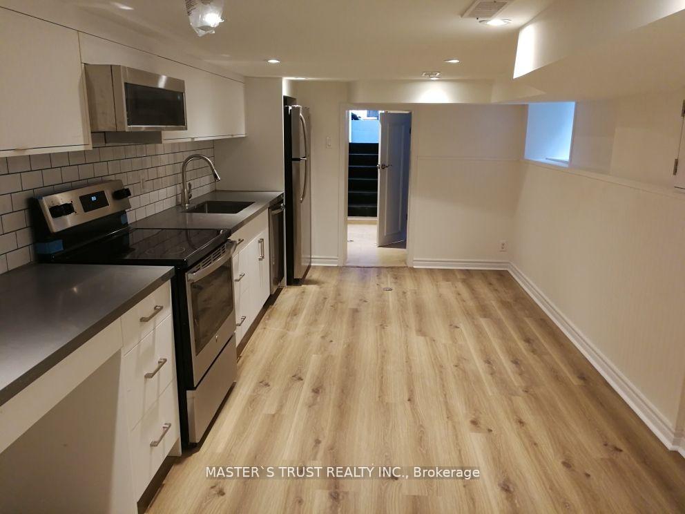 Photo 2 of Unit Lowunit, 7 Vankoughnet Street, Toronto, University — HOMEH