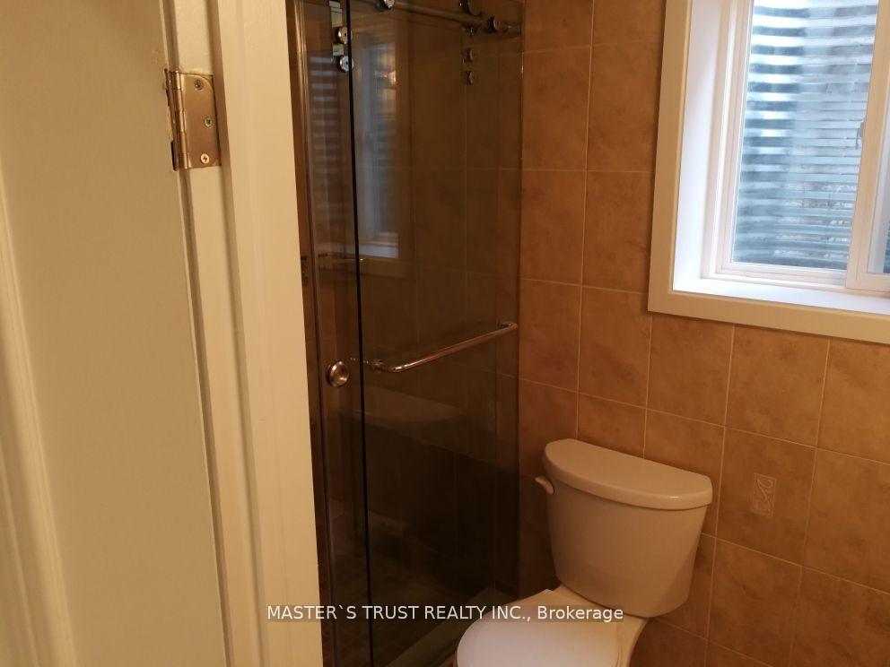Photo 6 of Unit Lowunit, 7 Vankoughnet Street, Toronto, University — HOMEH