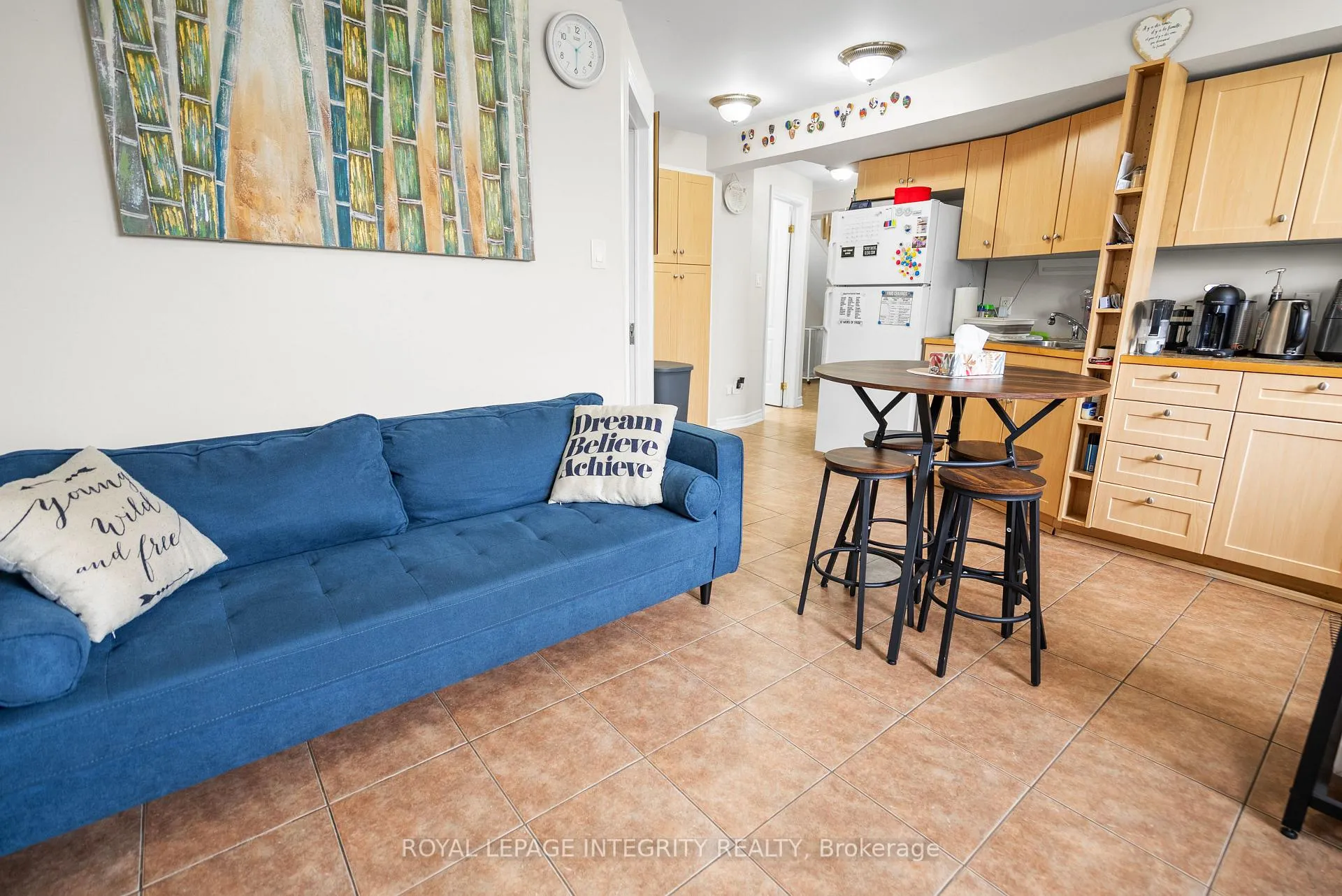 Photo 13 of 256 Alfred Street, Ottawa, Vanier — HOMEH