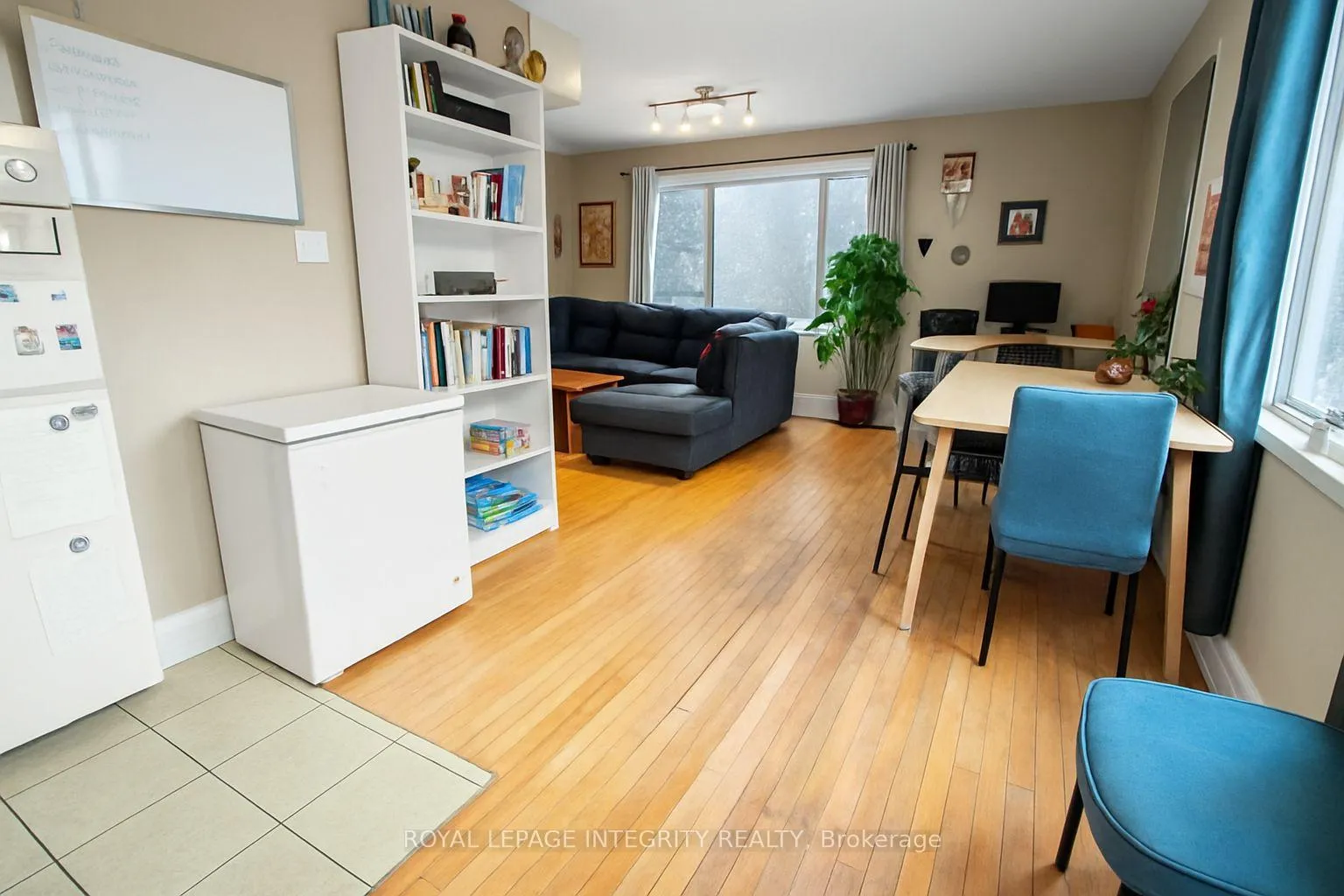 Photo 18 of 256 Alfred Street, Ottawa, Vanier — HOMEH